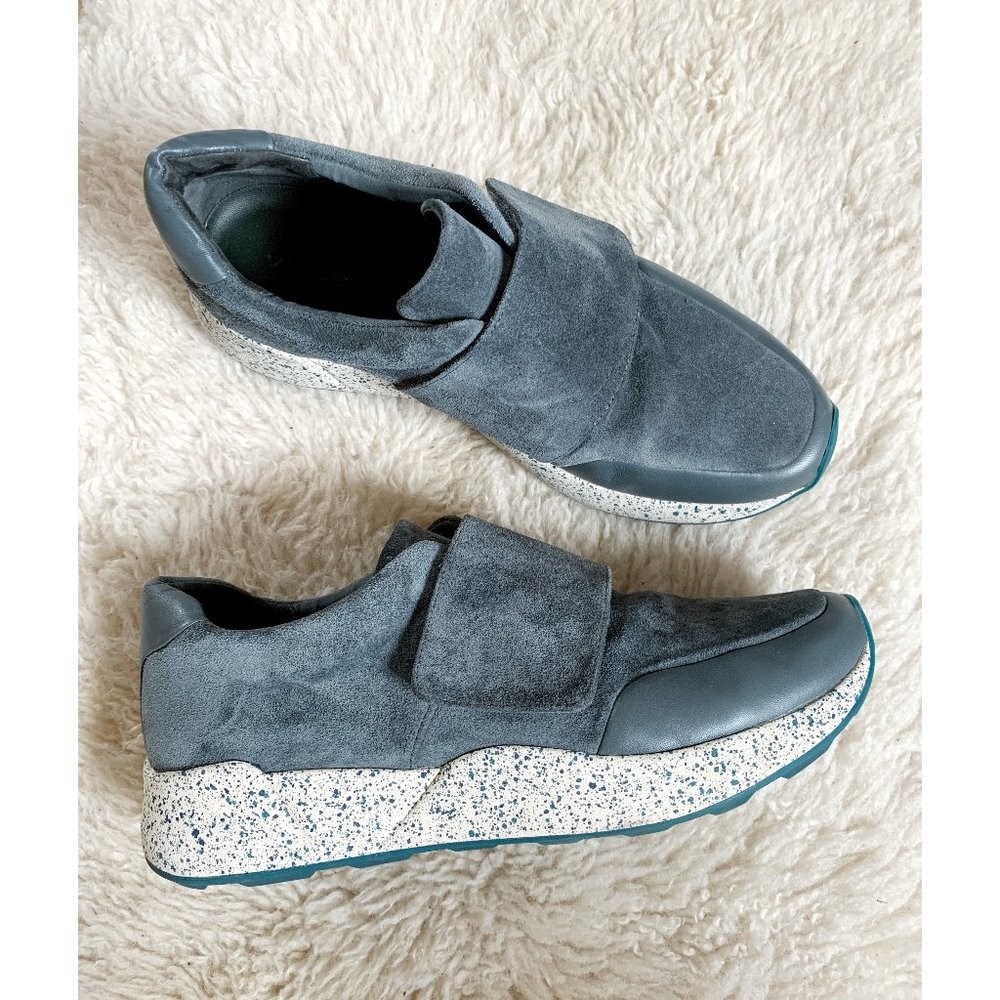 Vince Gage velcro sneakers in Light Woodsmoke 8.5